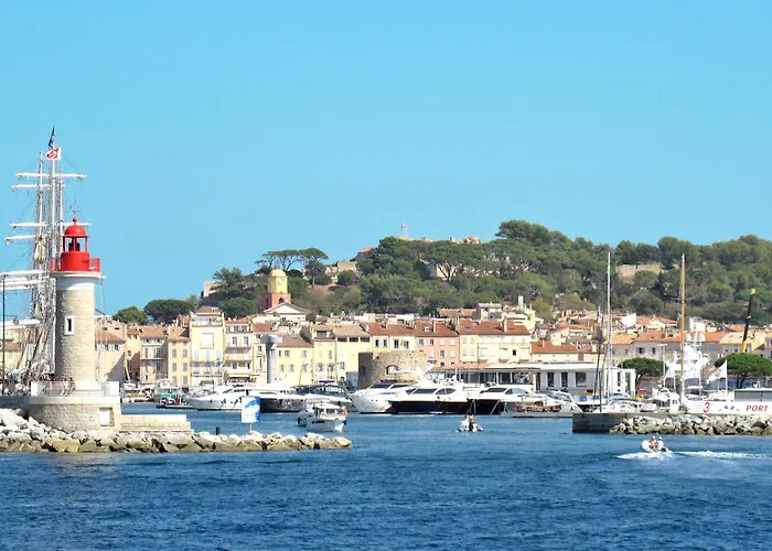 Appartement Du Port By Interhome Saint-Tropez